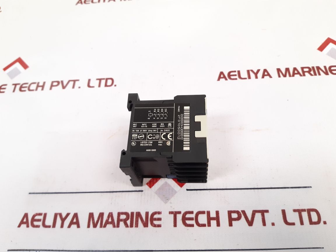 Telemecanique Ca3Kn40Bd3 Control Relay 24V Dc - Aeliya Marine Tech