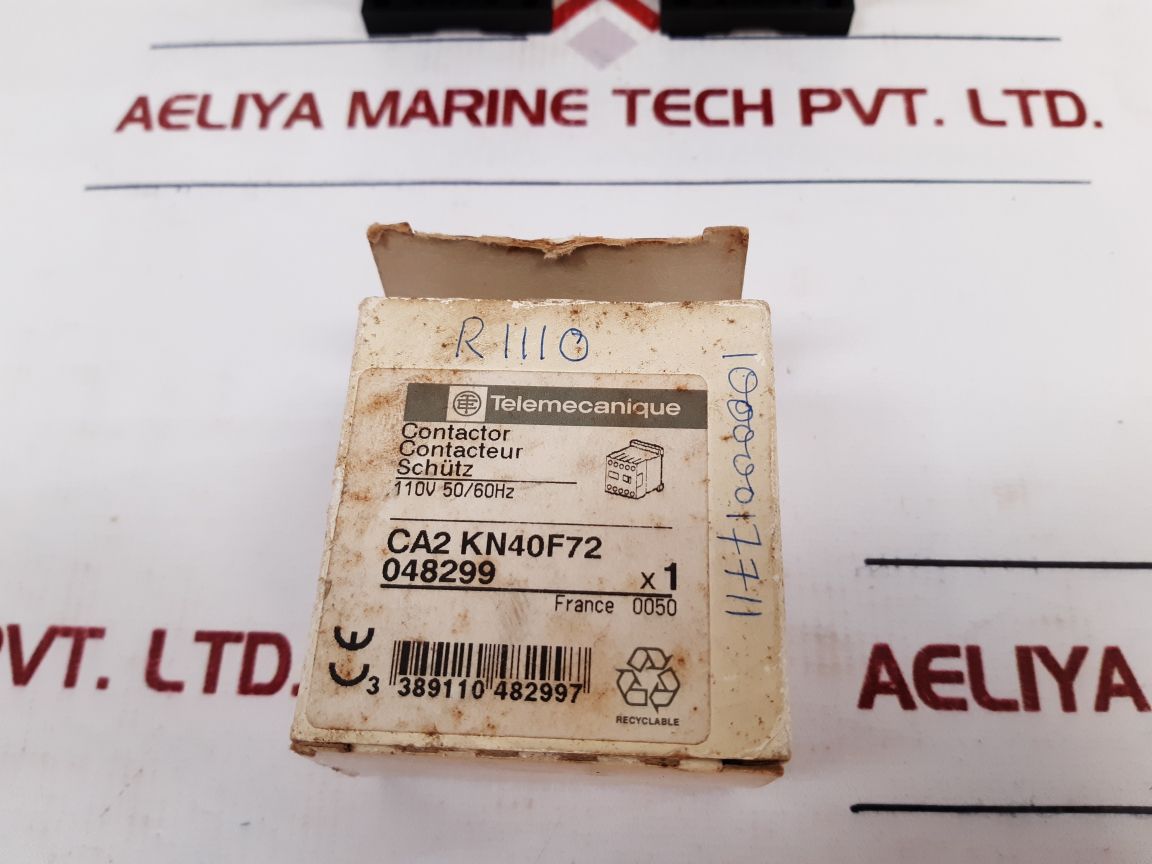 Telemecanique Ca3Kn40Bd3 Control Relay 24V Dc new - Aeliya Marine Tech