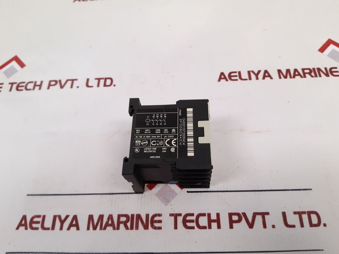 Telemecanique Ca3Kn40Bd3 Control Relay 24V Dc new - Aeliya Marine Tech