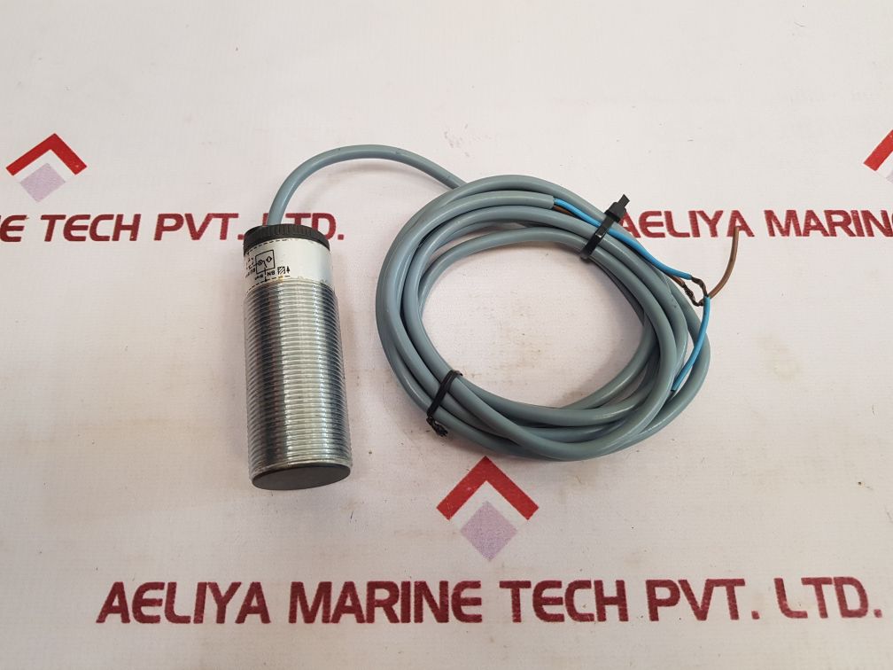 Telemecanique Xsa-a10011 Proximity Switch 24/240V - Aeliya Marine Tech