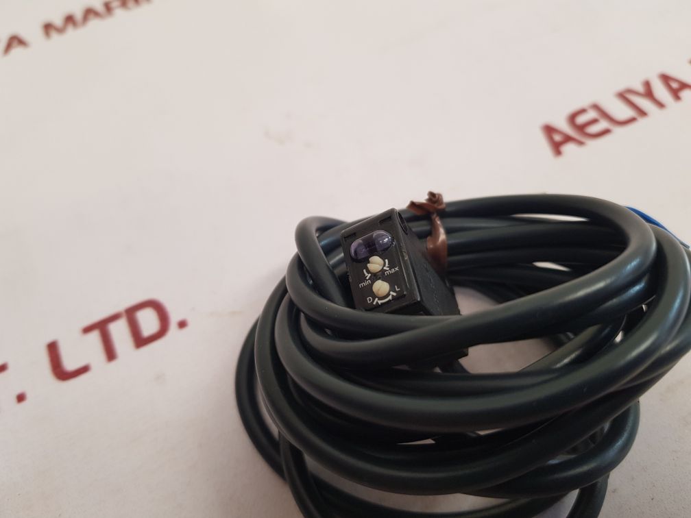 Omron E3Z-t81-d Photoelectric Switch - Aeliya Marine Tech