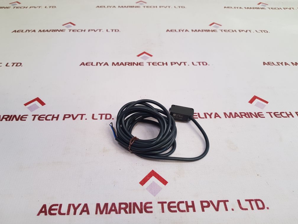 Omron E3Z-t81-d Photoelectric Switch - Aeliya Marine Tech
