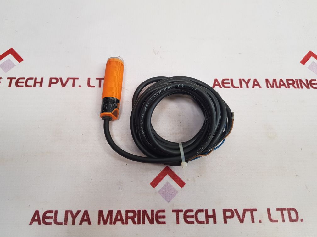 Ifm Electronic Og5045 Ogp-fpkg Photoelectric Sensor