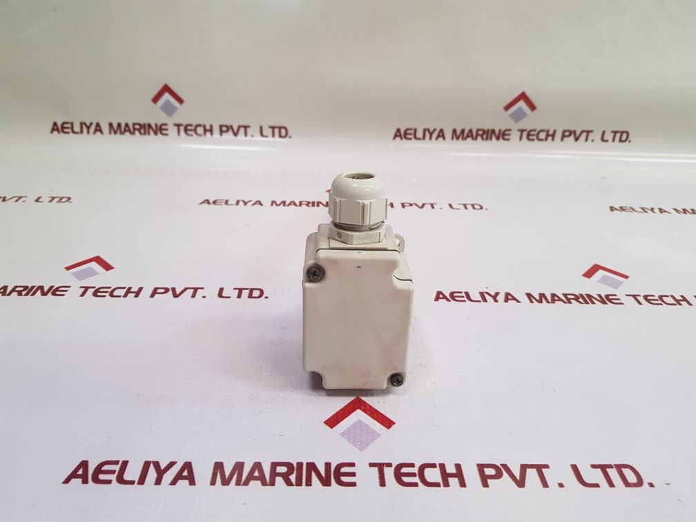 Johnson Controls Ts-9101-8222 Temperature Sensor - Aeliya Marine Tech