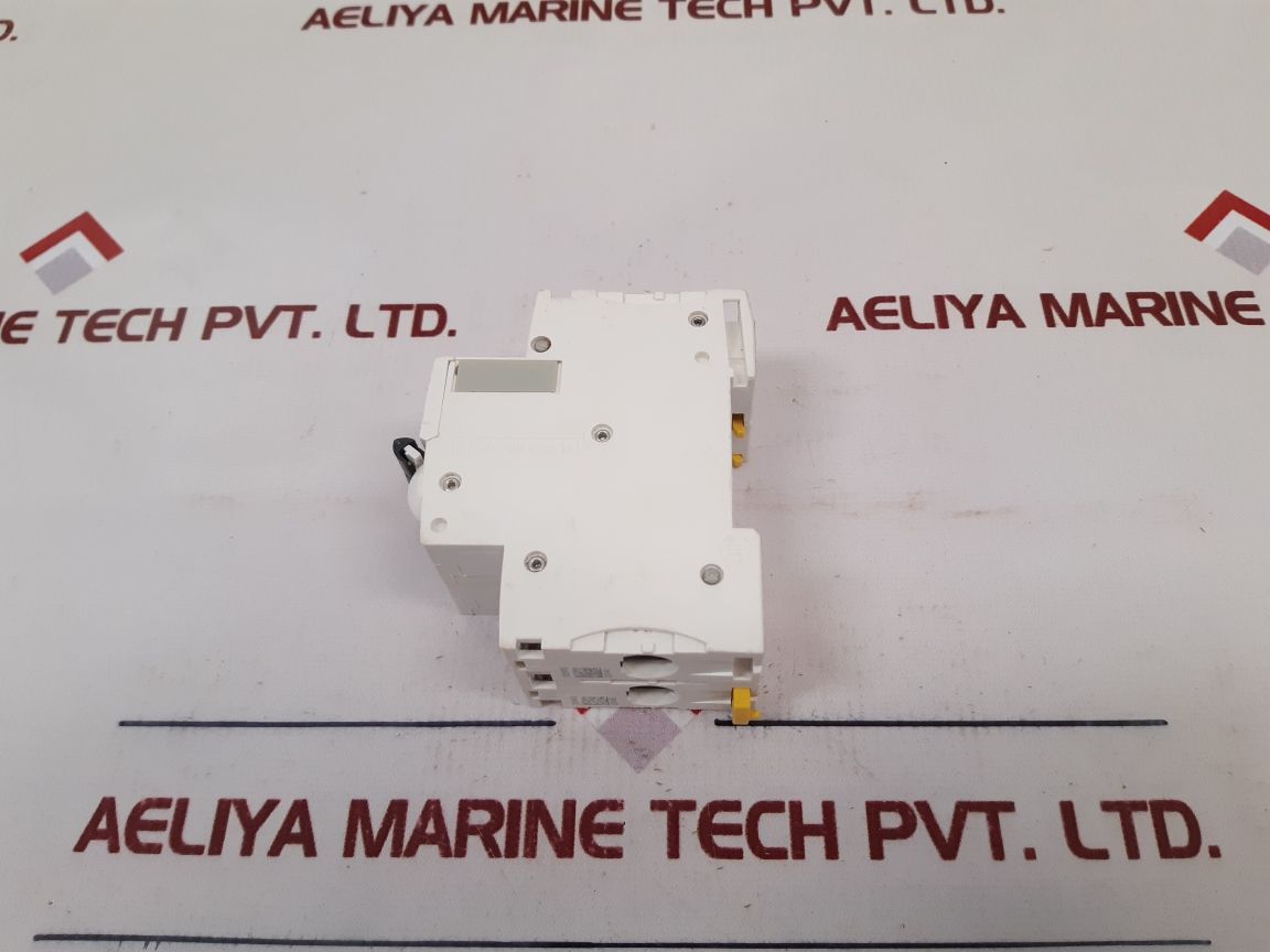 Schneider Electric Ic60H D16A Circuit Breaker - Aeliya Marine Tech