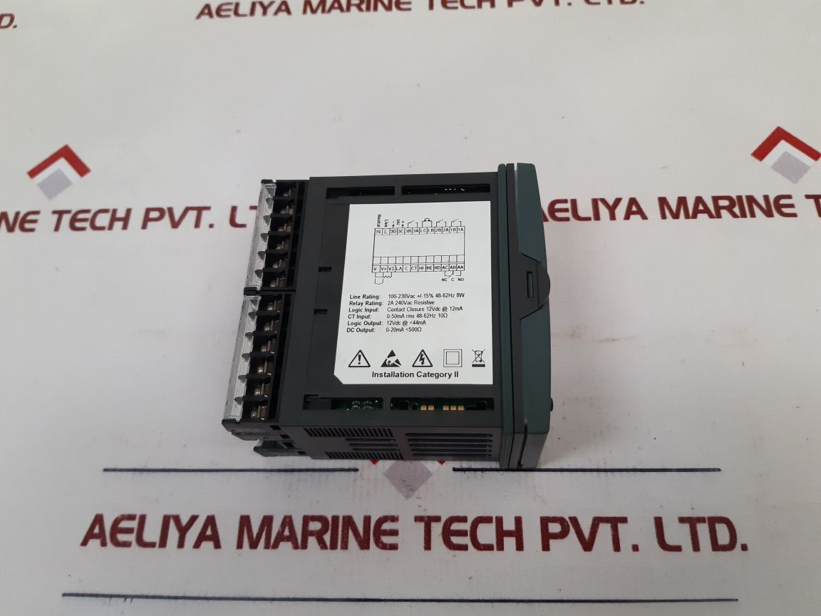 Eurotherm 32h8 temperature controller - Aeliya Marine Tech