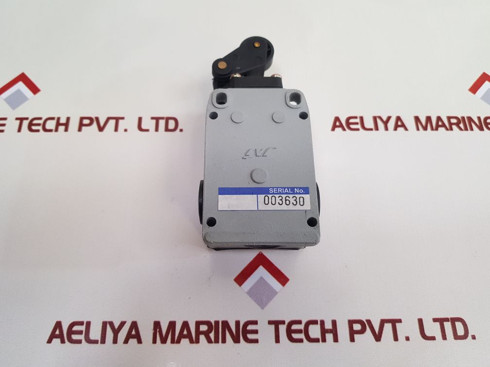 Jaibalaji Cee Em 45 Limit Switch New One - Aeliya Marine Tech