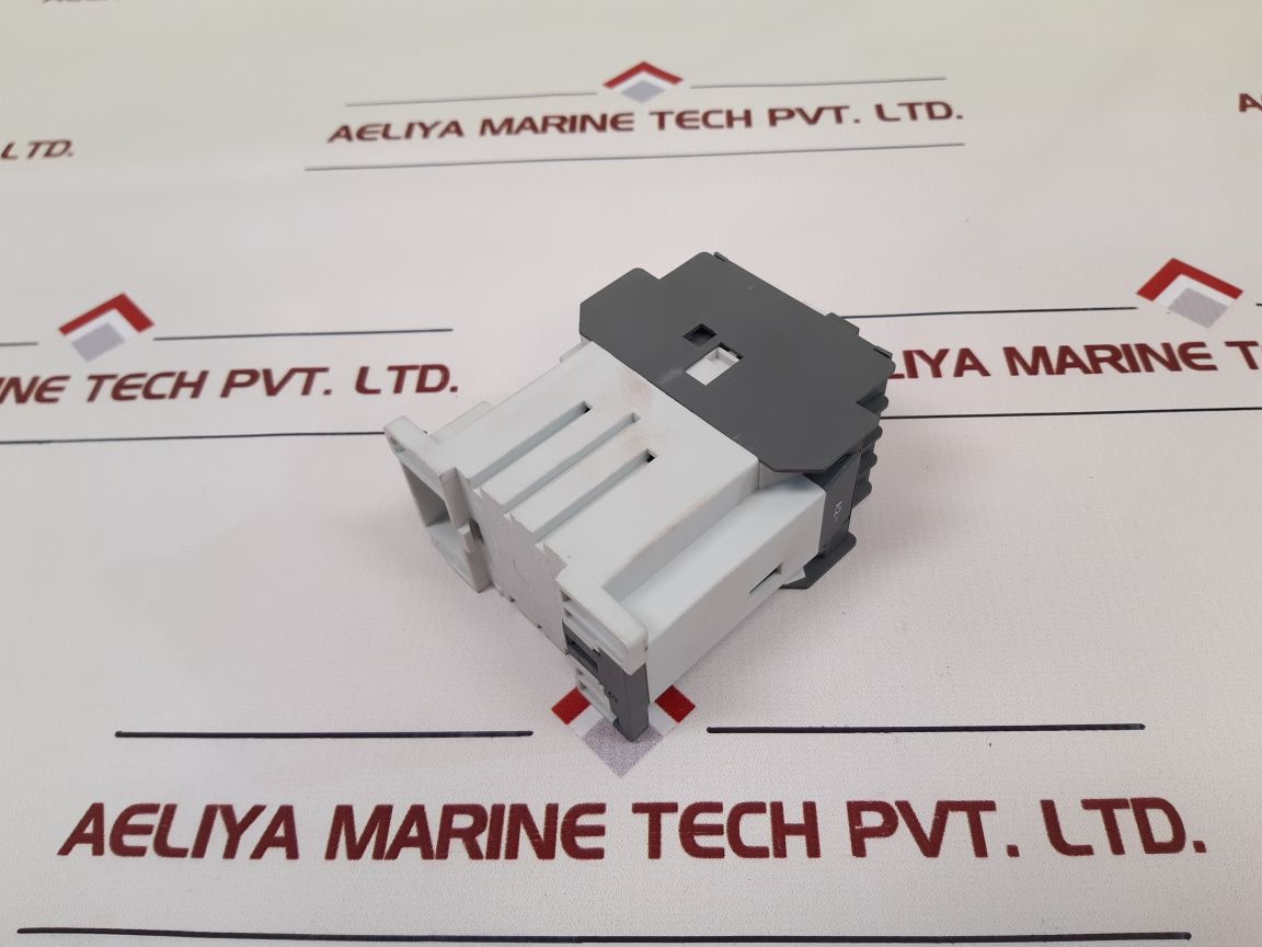 Abb Nl40E Contactor Relay 1Sbh143001R8140 - Aeliya Marine Tech