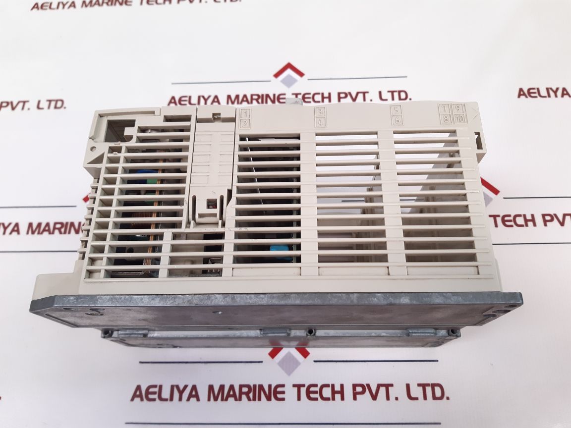 Telemecanique/Schneider Electric Tsx3721101 Tsx Micro Used One - Aeliya Marine Tech