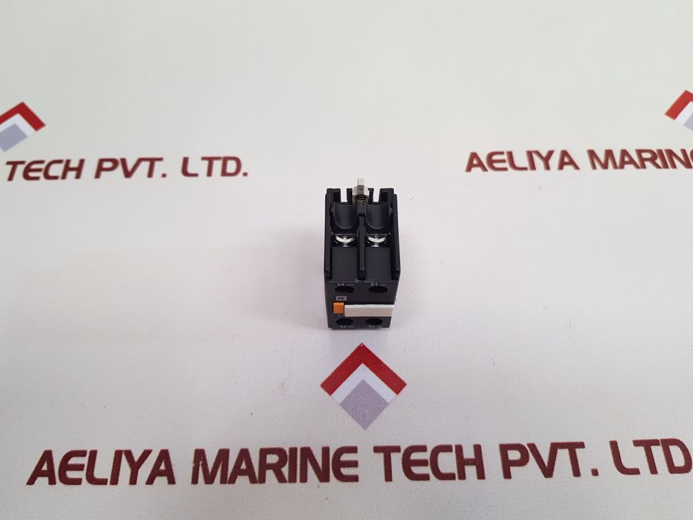 Set of 4x C&s tc la1 d11 auxiliary contact block - Aeliya Marine Tech