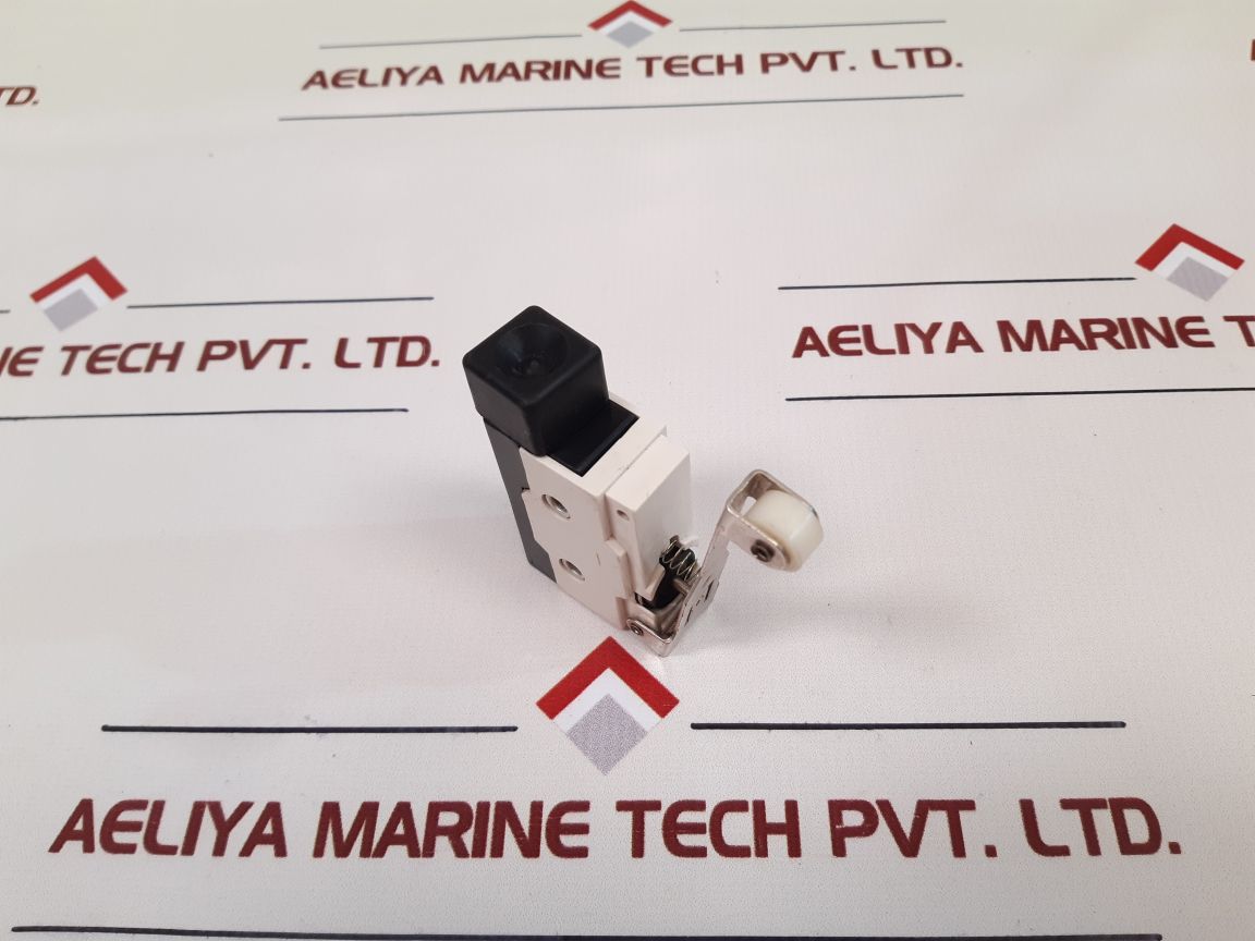 Laptron Ld4Mc2000 Micro Switch - Aeliya Marine Tech