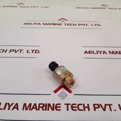 Mcquay P158-5025 Condenser Pressure Transducer - Aeliya Marine Tech