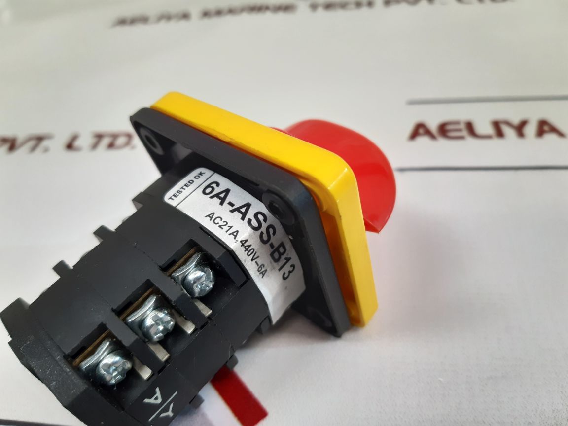 Salzer 6A-ass-b13 Ammeter Selector Switch - Aeliya Marine Tech