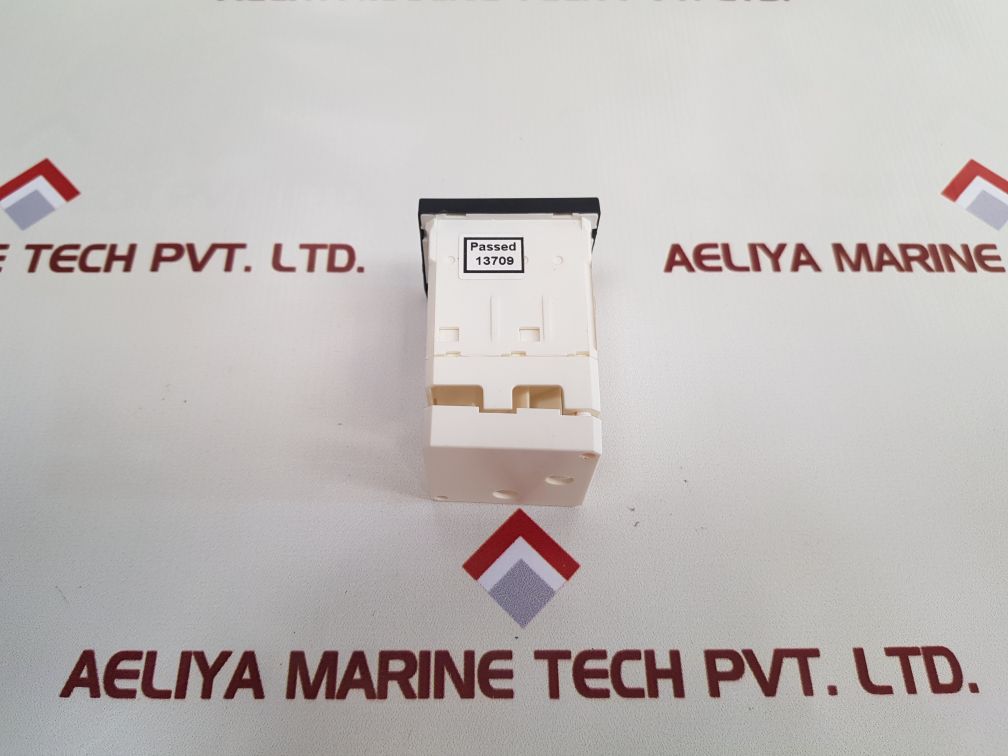 Crompton E242-89Rg Analog Indicator - Aeliya Marine Tech