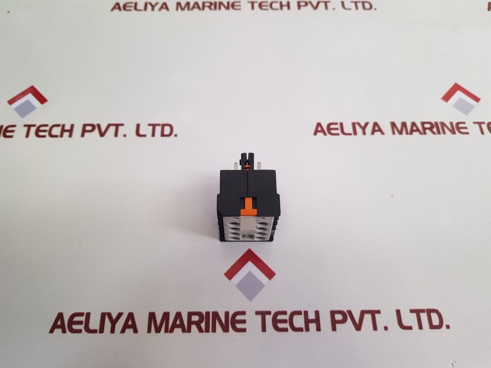 Siemens 3Tx4422-0A Auxiliary Switch Block 2No+2Nc