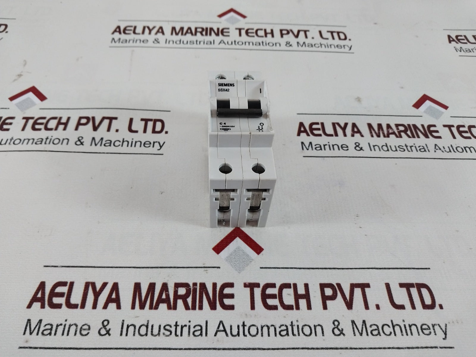 Siemens 5Sx42 C4 Circuit Breaker 240/415 Vac