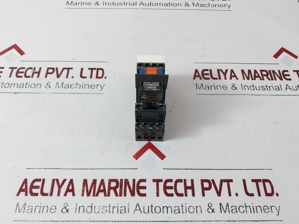 Schrack Pt570024 Relay With Pt78704 Base 10a 300vac