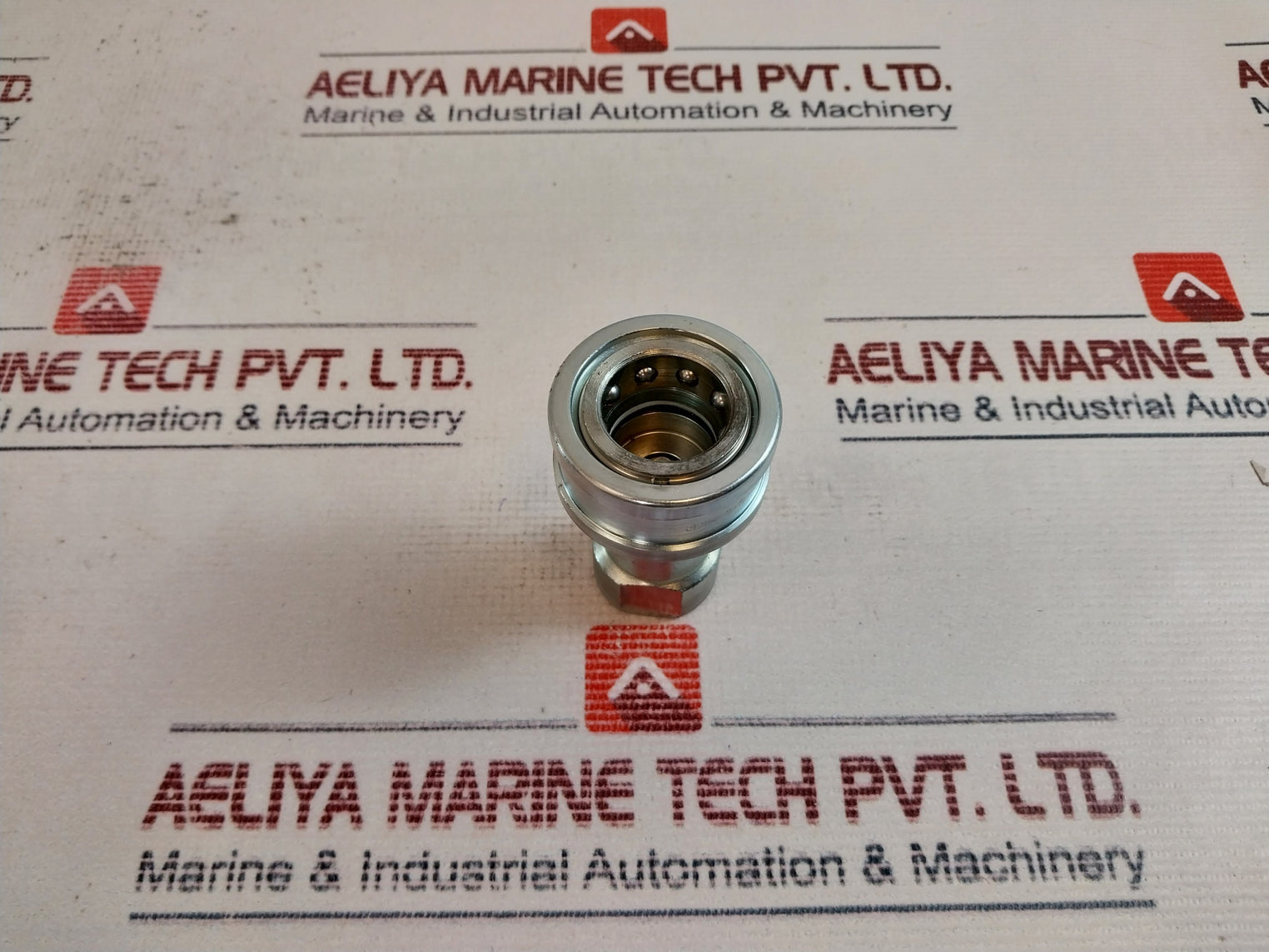 Lot of 2X Eaton Hansen Series 4 Hydraulic Couplings Quick Disconnect 55908-8-8S