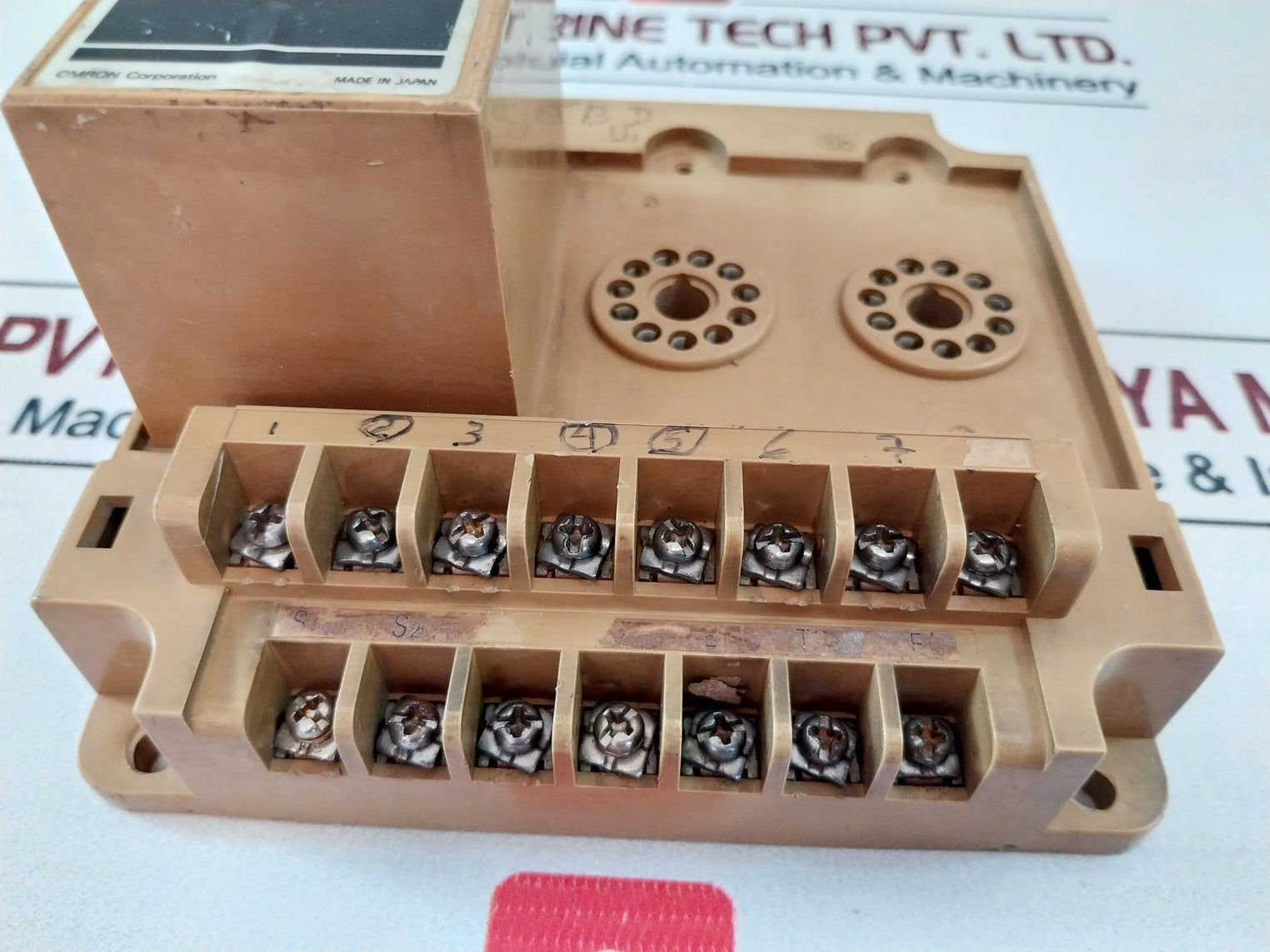 Omron 61F-g1T-mx Floatless Level Switch 100/200Vac