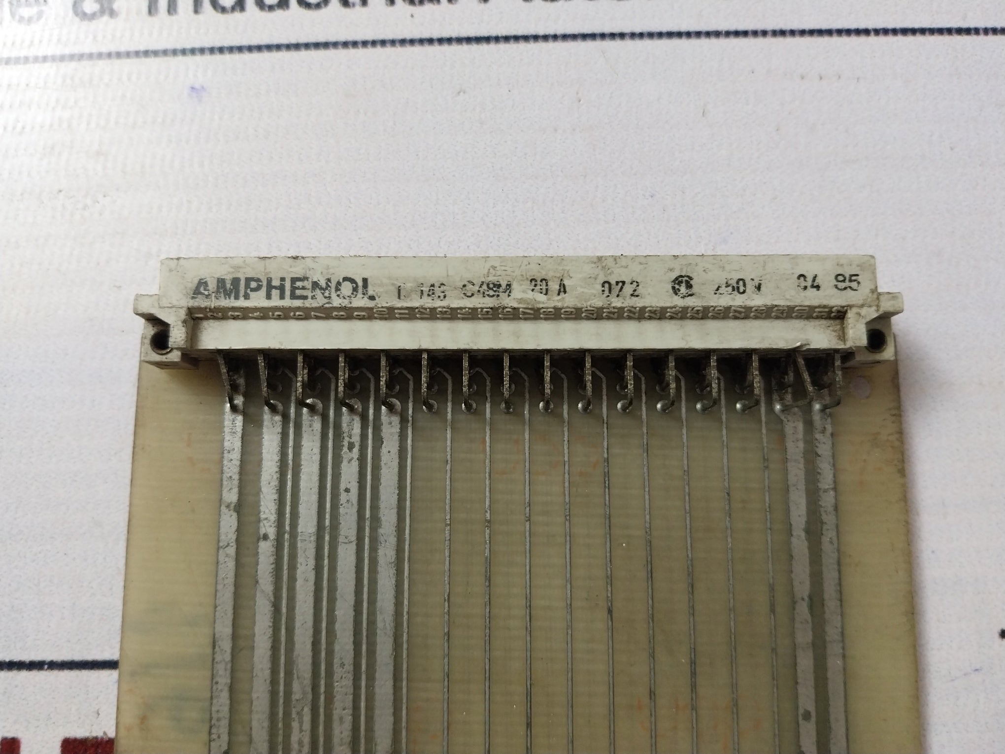 Amphenol 7252-027.0000 Printed Circuit Board 20a 250v
