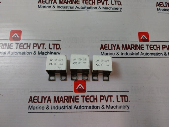 Lot of 6X ARCOTRONICS MKP C.4BS Capacitors W5 17CM