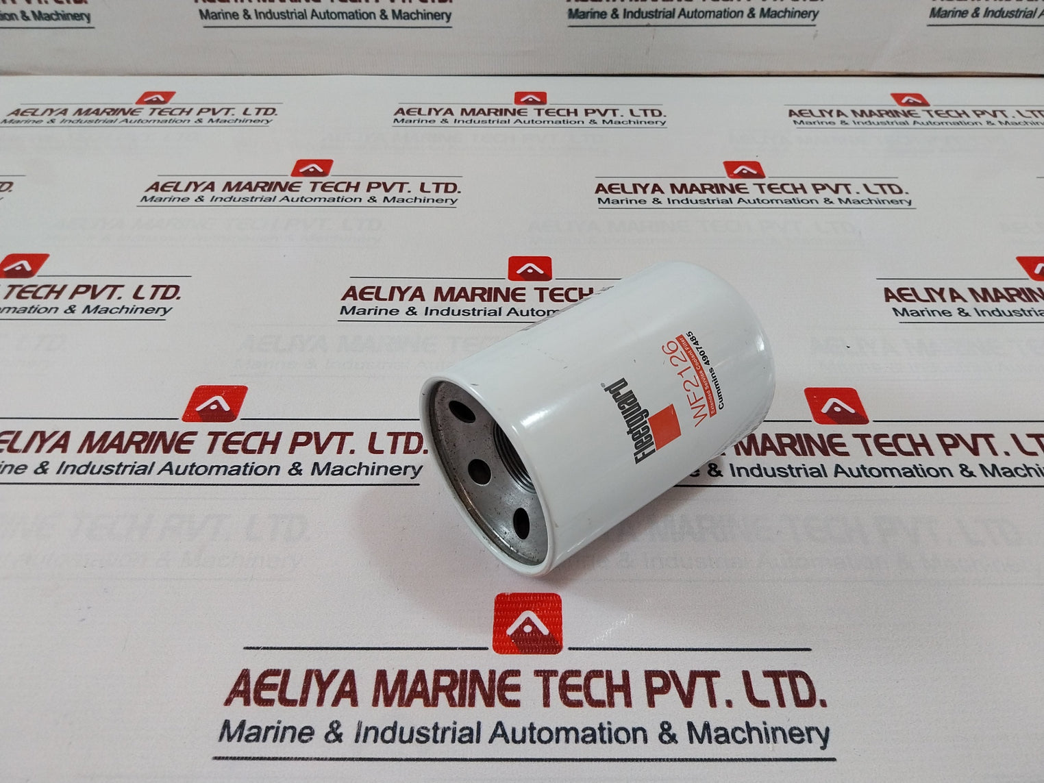 Fleetguard Wf2126 Water Coolant Filter