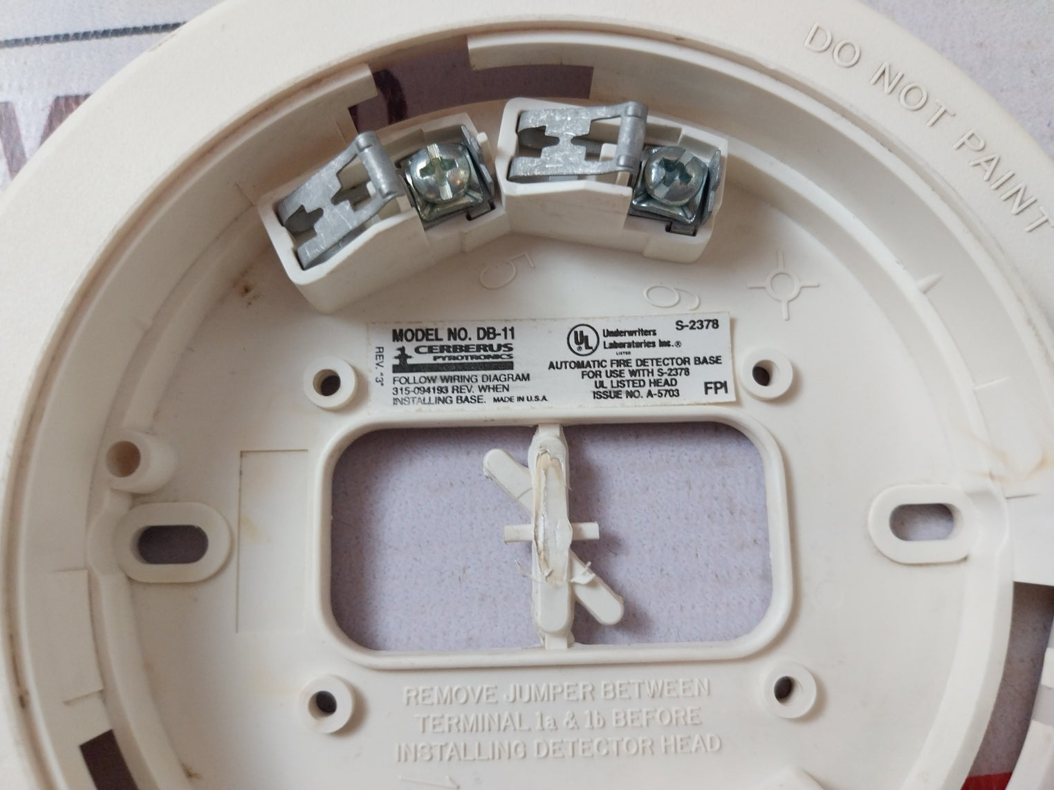 Lot Of 2X Cerberus DB-11 Detector Mounting Base 595-193755/500-094151