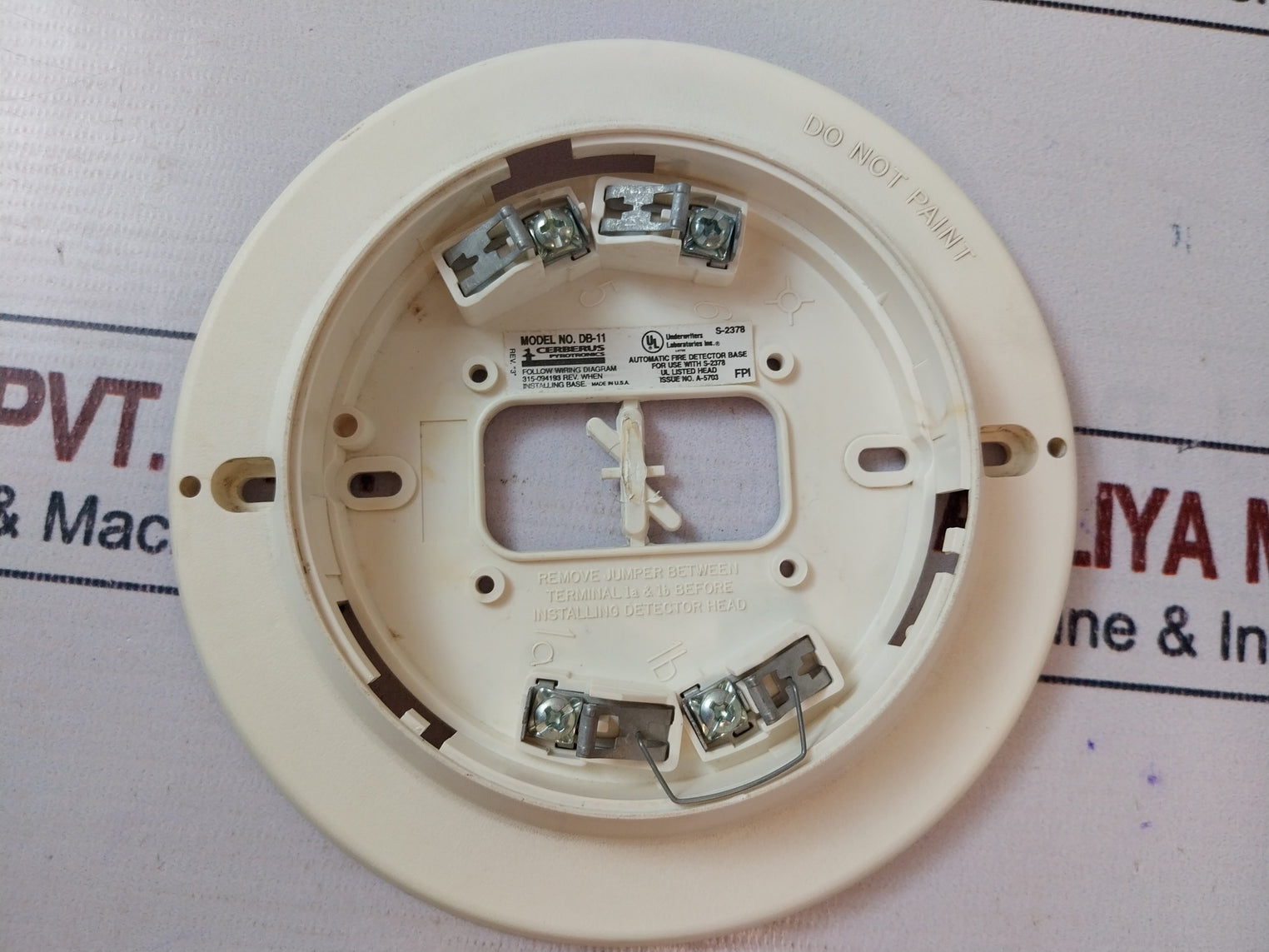 Lot Of 2X Cerberus DB-11 Detector Mounting Base 595-193755/500-094151