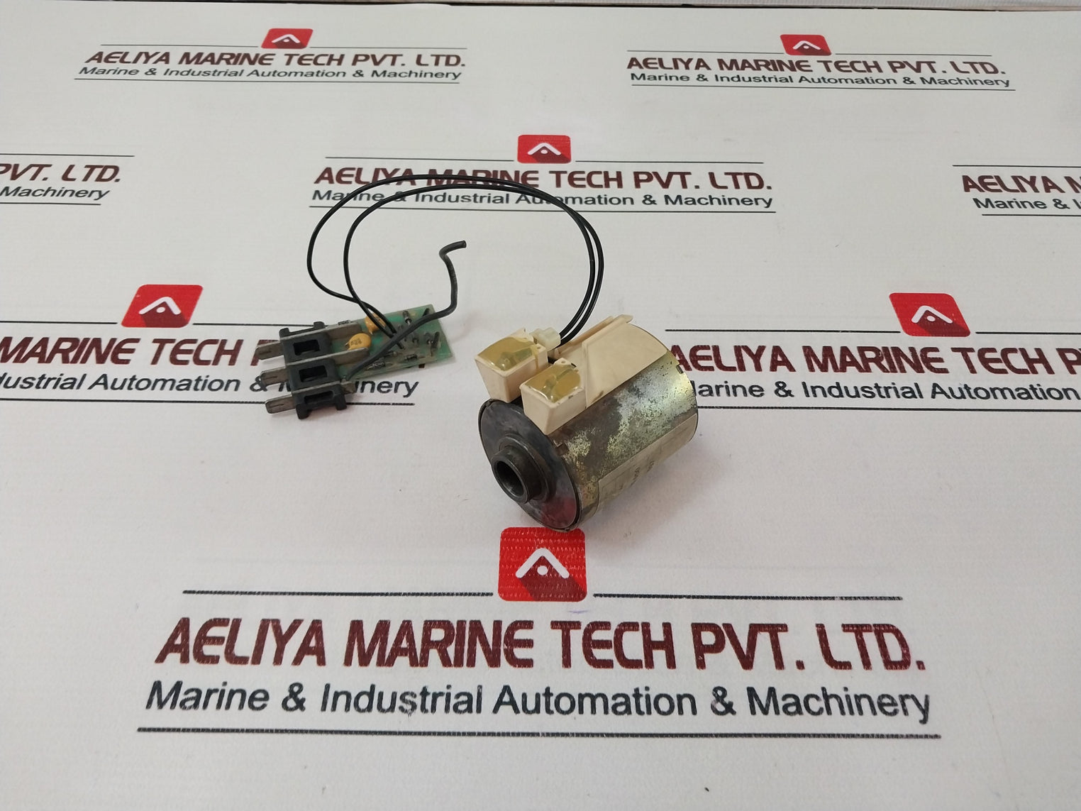 Merlin Gerin 685.650 Mp Circuit Breaker Accessory 24 V Dc