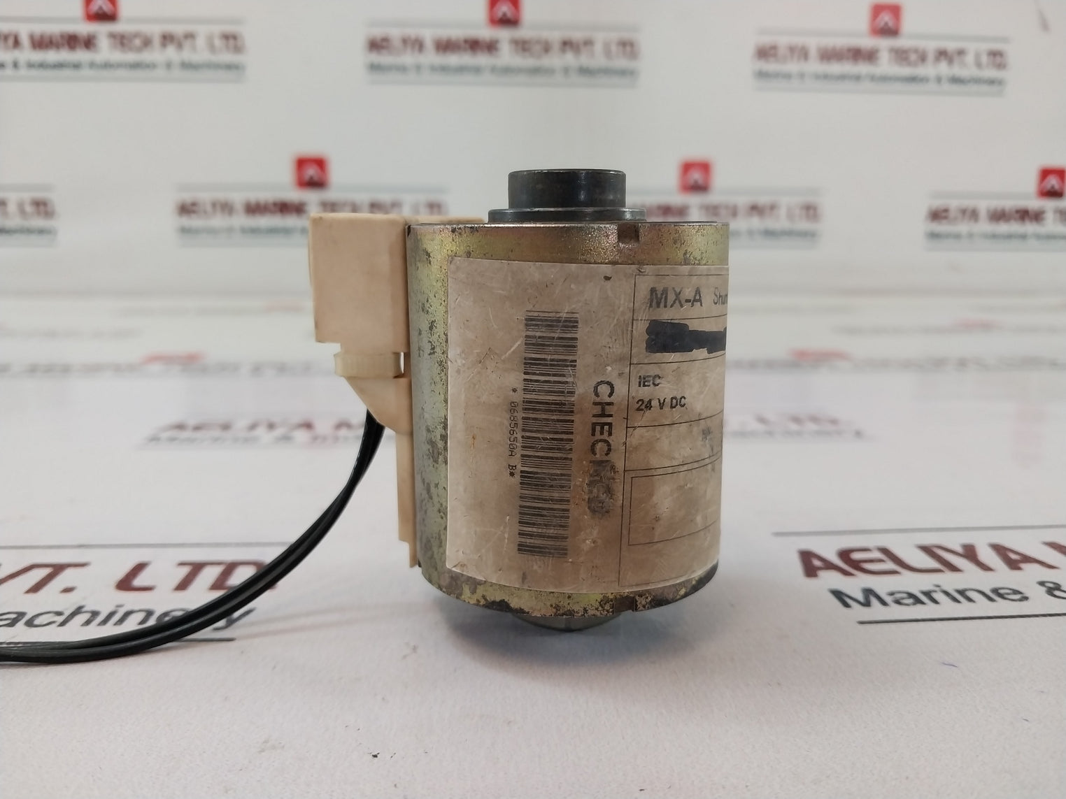 Merlin Gerin 685.650 Mp Circuit Breaker Accessory 24 V Dc