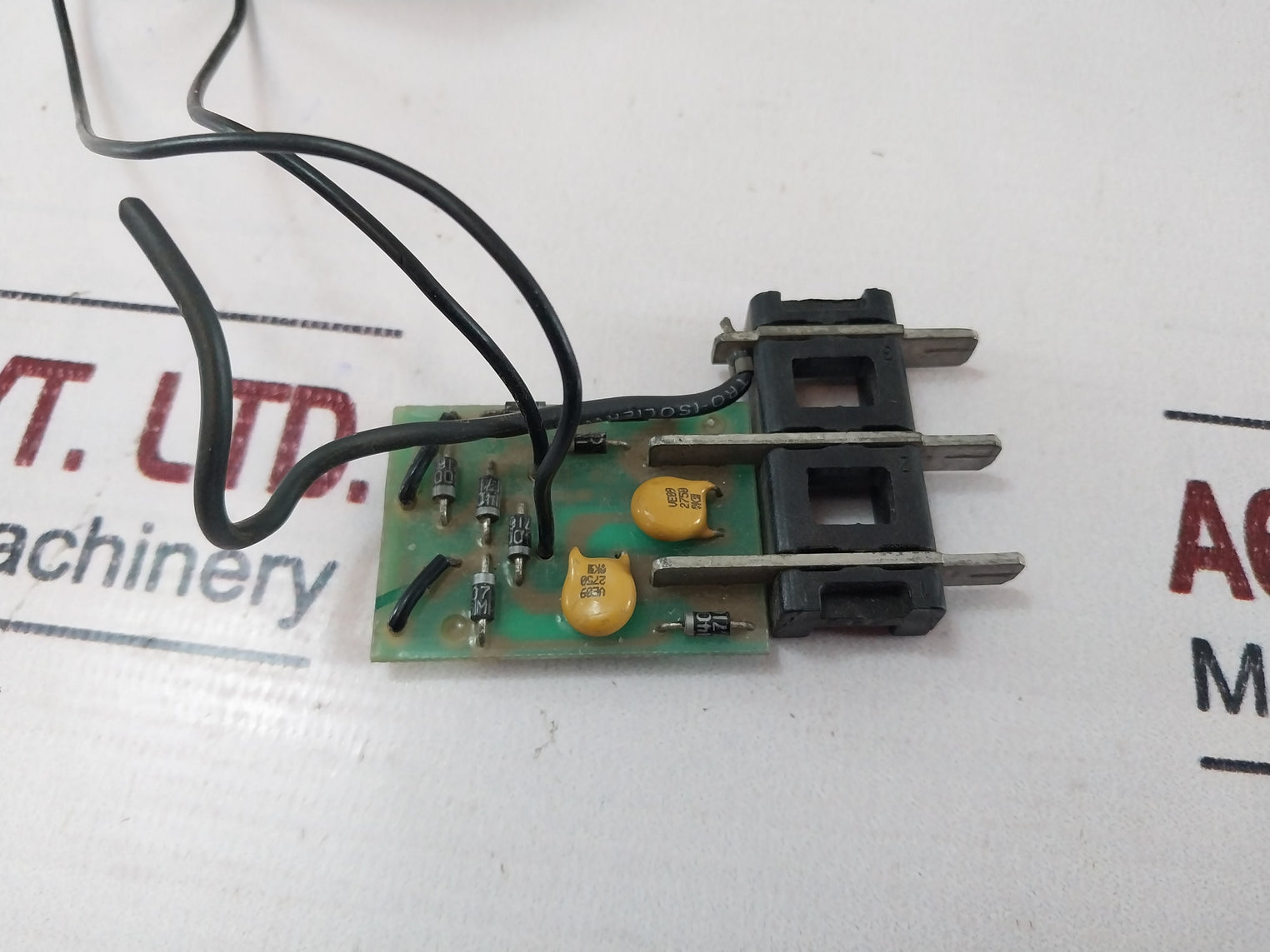 Merlin Gerin 685.650 Mp Circuit Breaker Accessory 24 V Dc