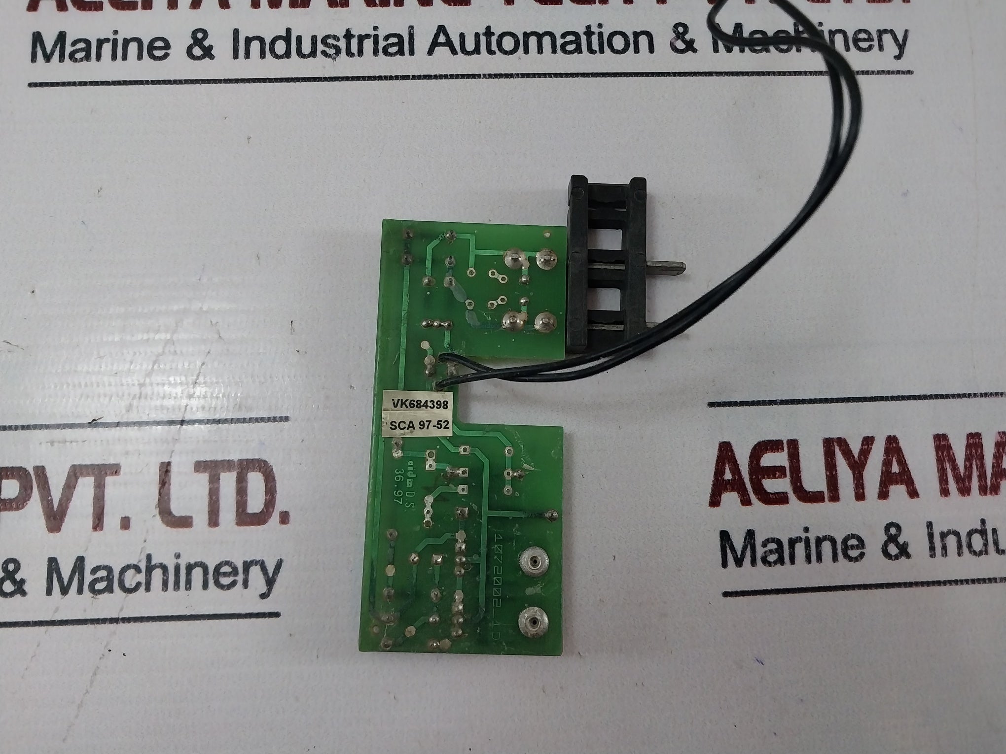 Merlin Gerin 685 683 Mp Circuit Breaker Accessory 200/220 V Dc