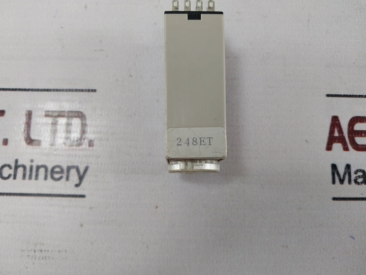 Omron H3Yn-4 Time Delay Relay With Socket 24V Dc