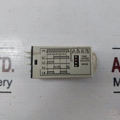 Omron H3Yn-4 Time Delay Relay With Socket 24V Dc