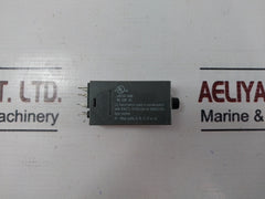 Lot Of 2X IDEC GT5Y-2SN Electronic Timer 200-240 VAC