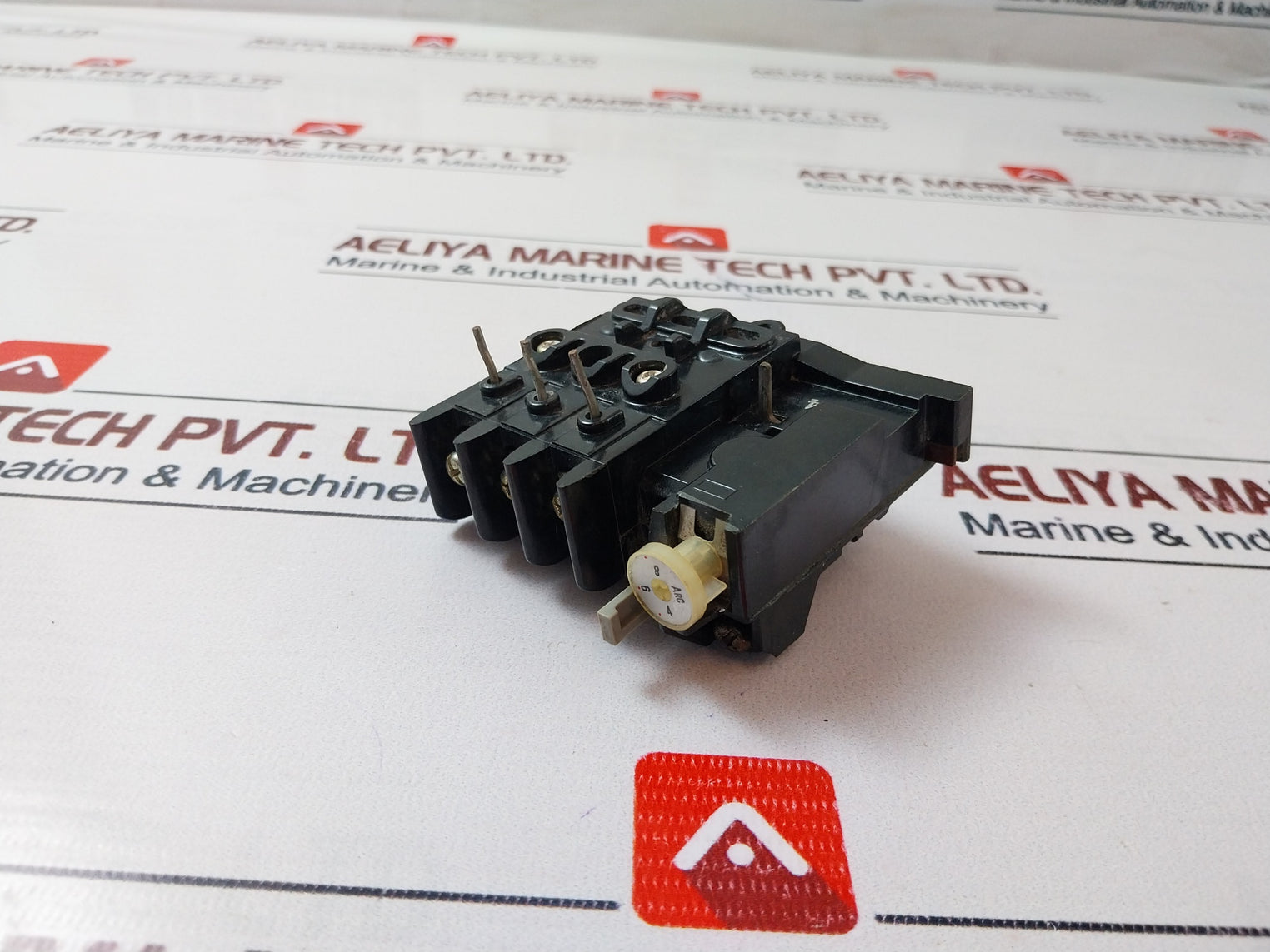 Fuji Electric RCA3737-1C Overload Relay 4-8 A