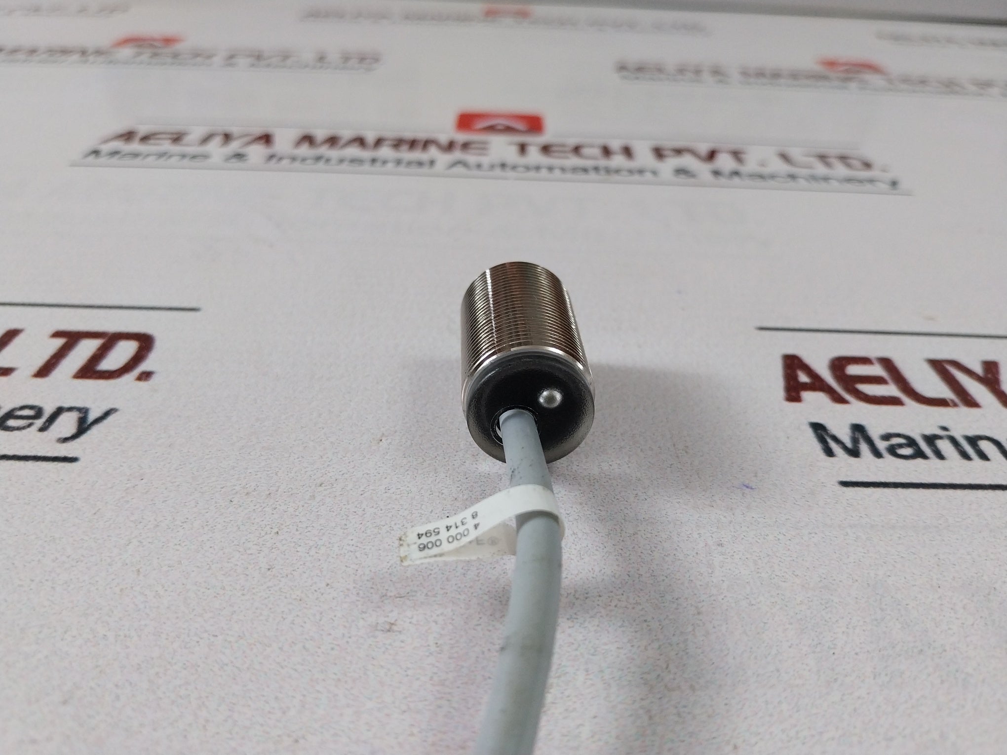 Pepperl+Fuchs Nbb8-18Gm30-e2 Proximity Sensor 87745/087745