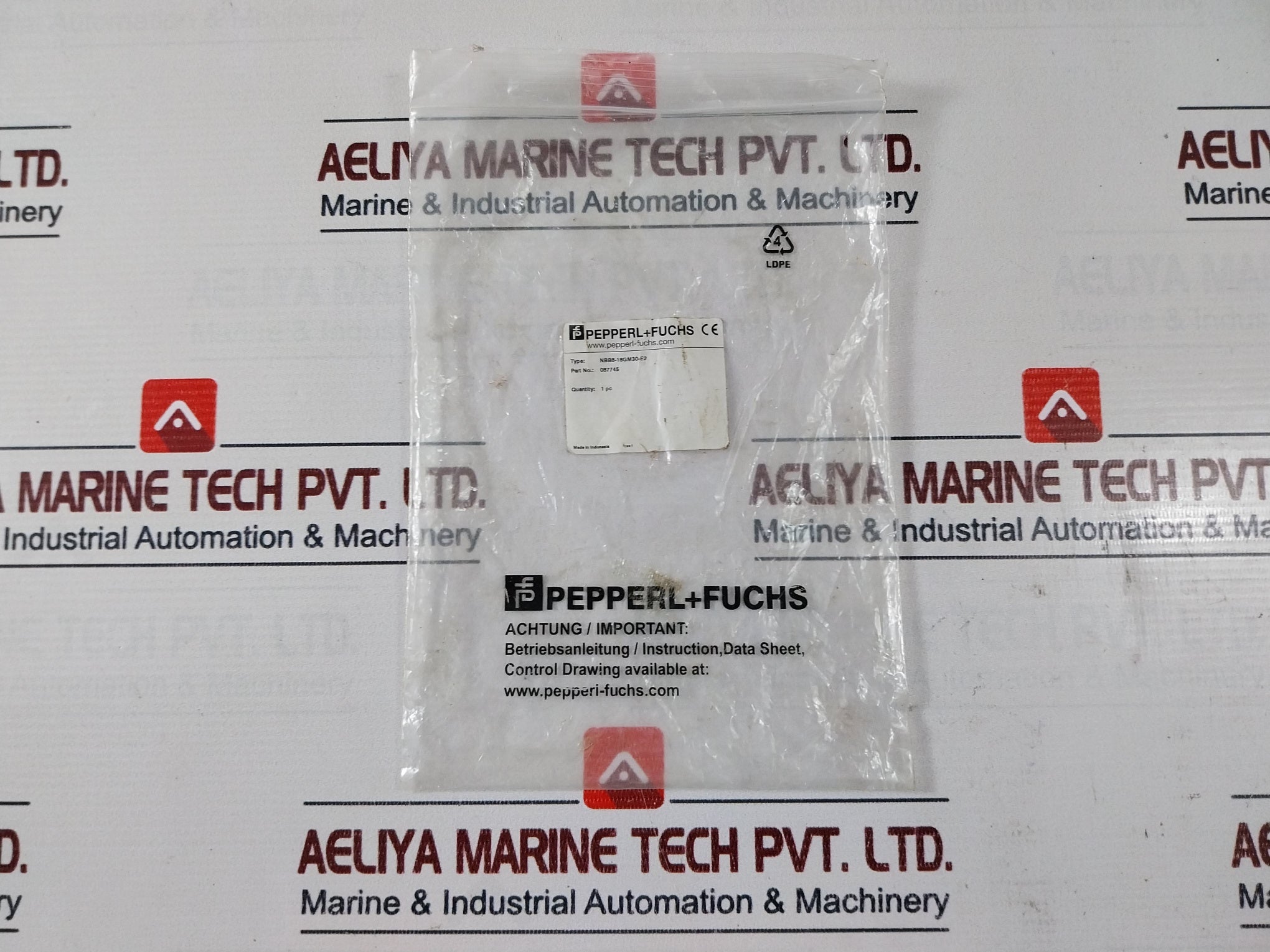 Pepperl+Fuchs Nbb8-18Gm30-e2 Proximity Sensor 87745/087745