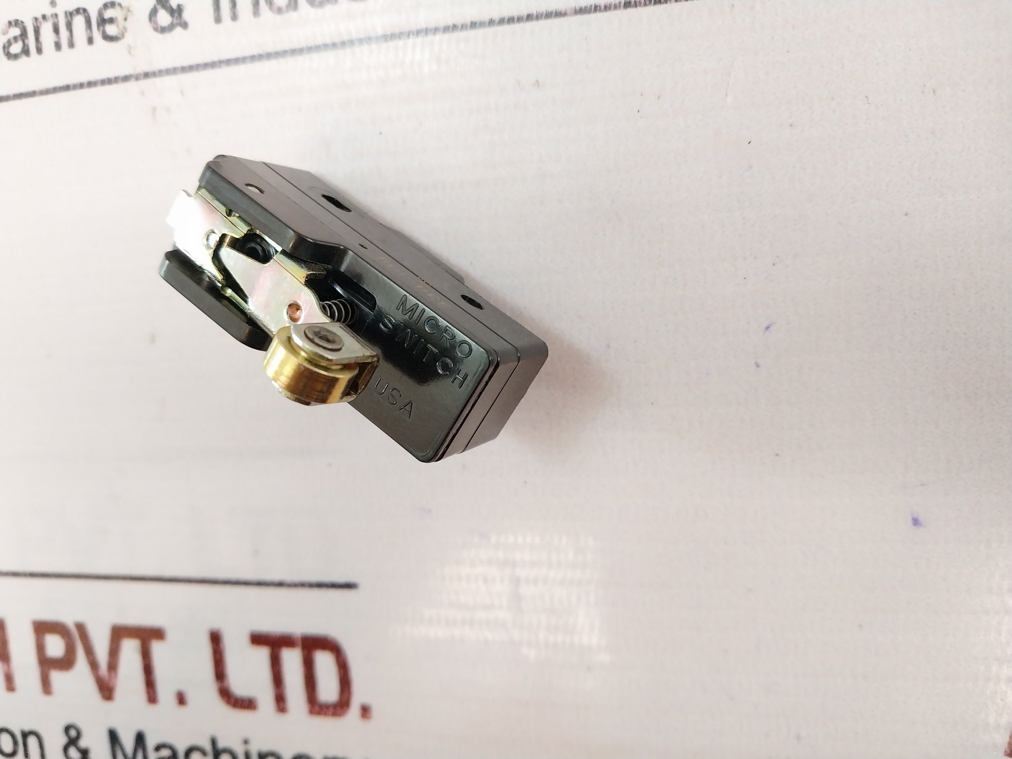 Lot Of 5X 334-404 A Short Roller Micro Switch