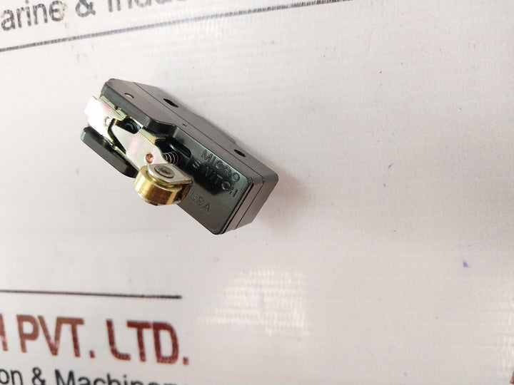 Lot Of 5X 334-404 A Short Roller Micro Switch