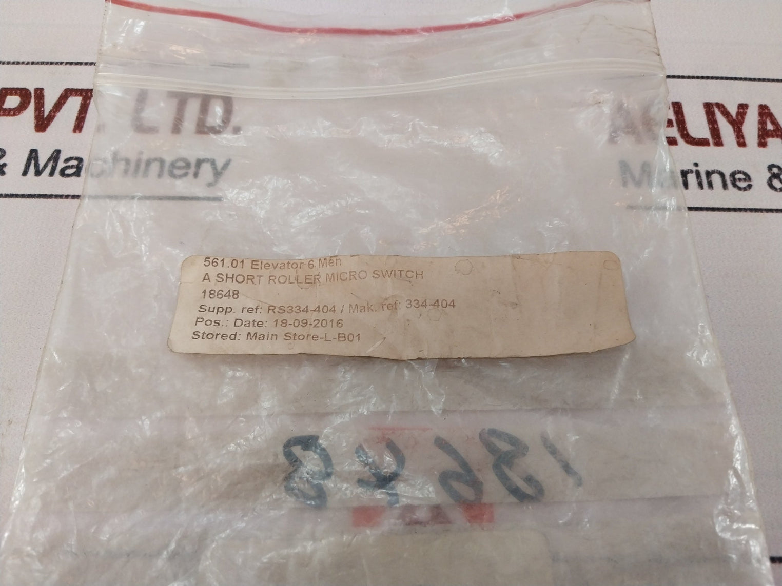 Lot Of 5X 334-404 A Short Roller Micro Switch