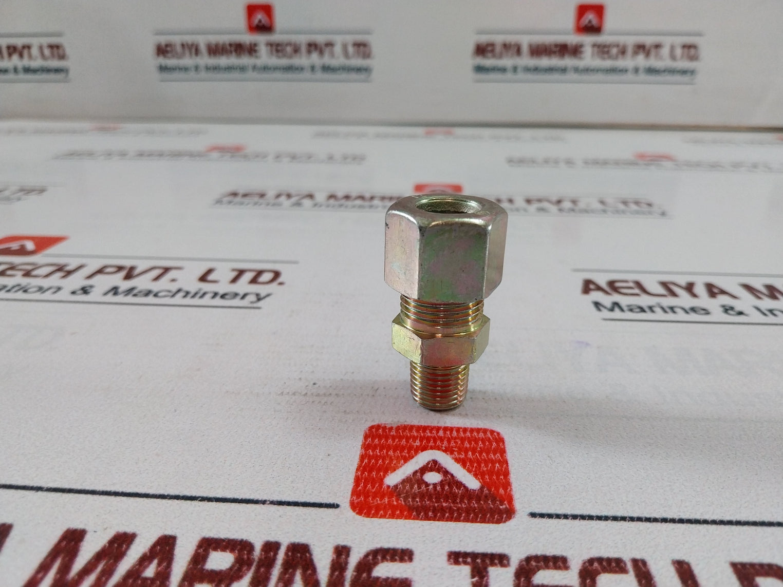 Impa 733109 Straight Connector Eo-ge-12 Lbsp 1/4” Steel