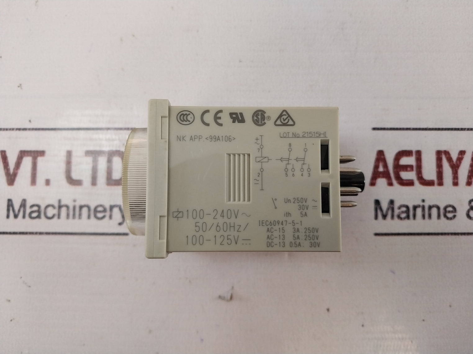Omron H3CR-A8 Timer 100-240VAC/100-125VDC