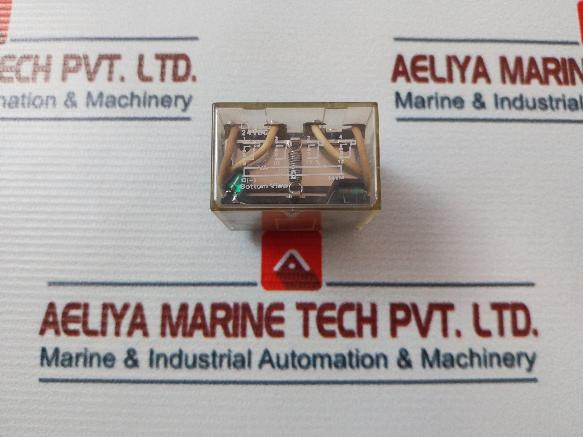 Lot Of 2X Omron LY4N Relay 10A 240 VAC