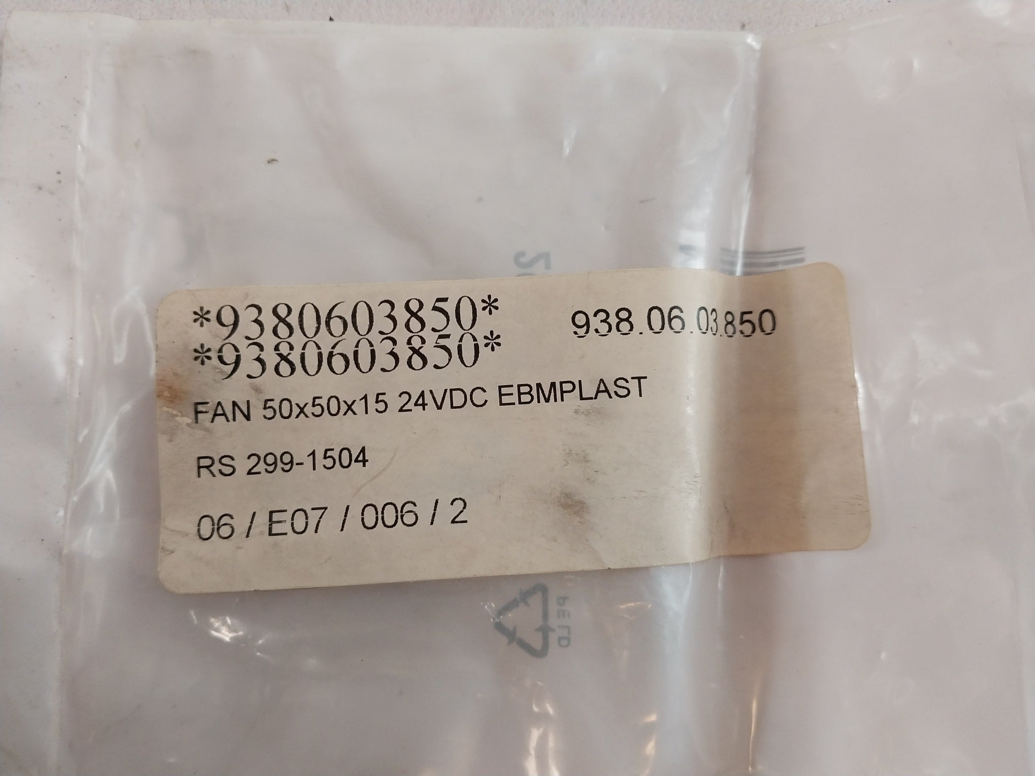 Lot of 2X 514F DC Axial Compact Fan 24V DC 39MA 0.9W