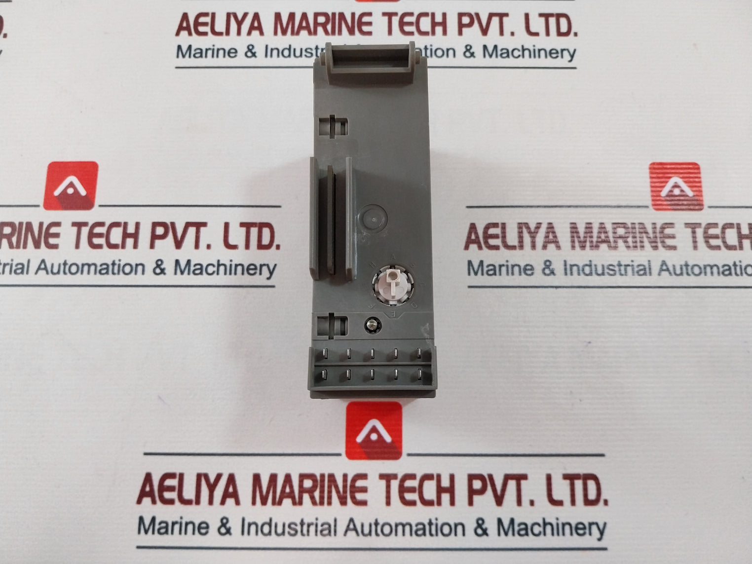 Siemens 6Es5 441-8Ma11 Digital Output Module 8X24V