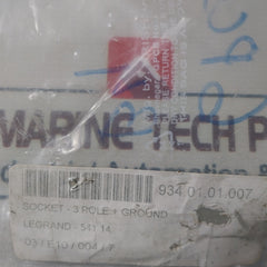Legrand 32A-380/415V Plug Connector