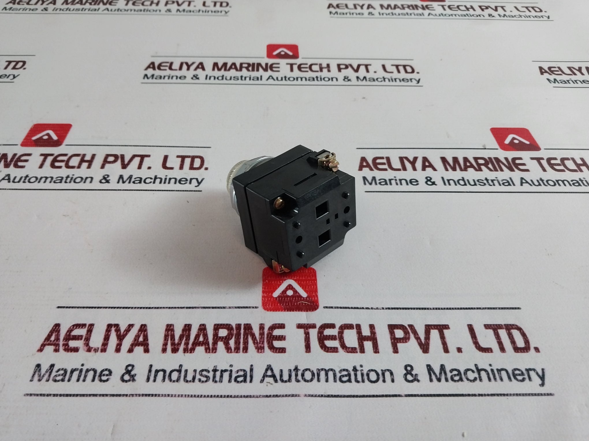 General Electric Cr104Plg22C Indicating Light 120V Ac/Dc Cr104Pxg42