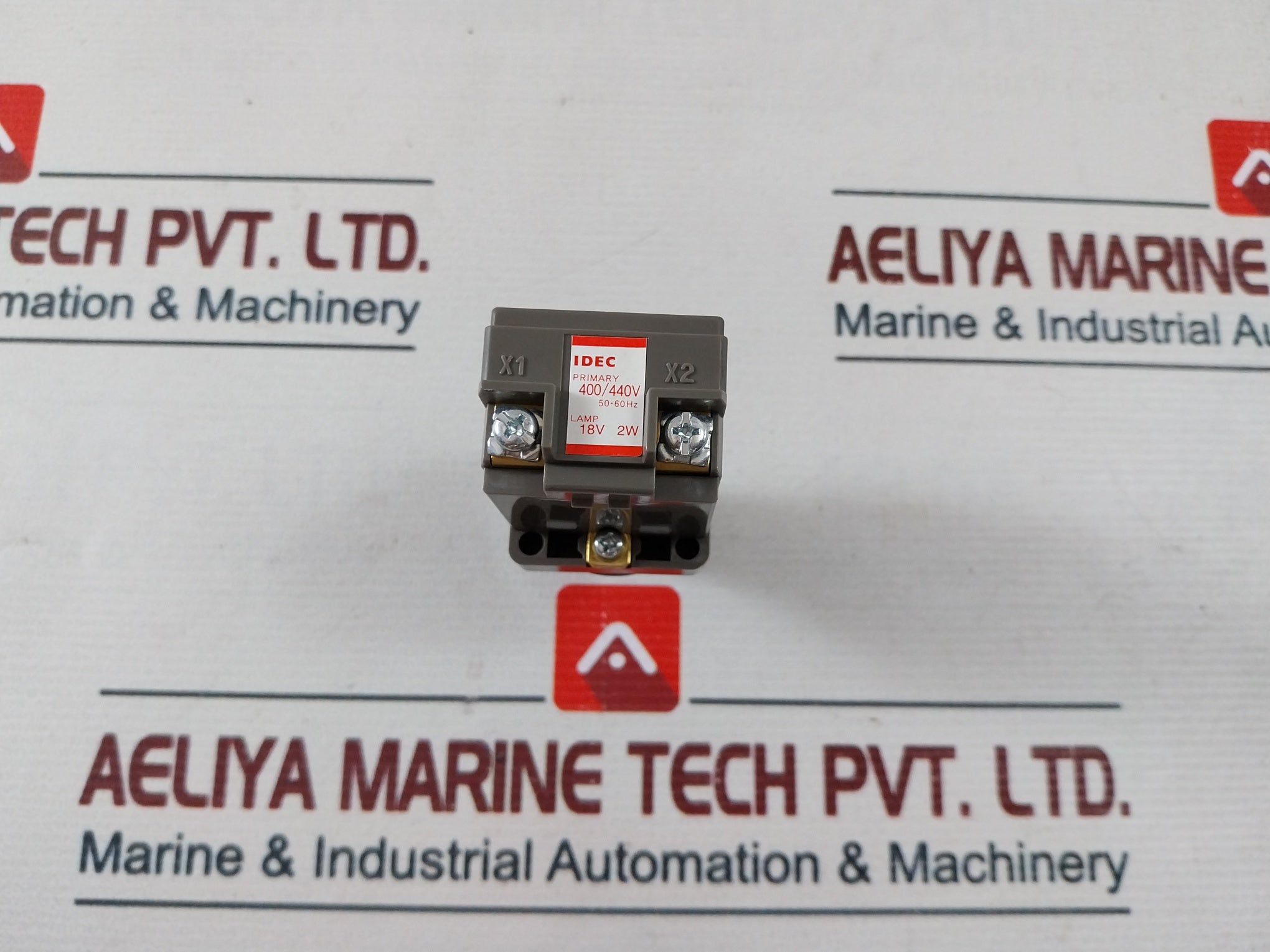 Idec Apn148g Pilot Light Green 400/440v 12-22awg