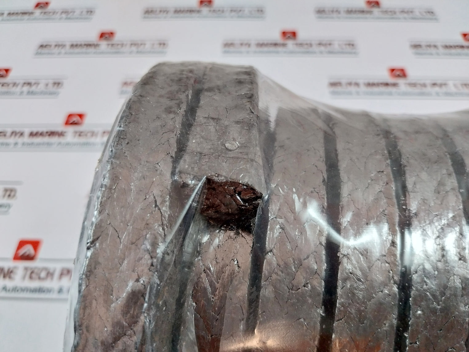 2104 Flexible Graphite With Fiberglass Reinforced 16X16Mm